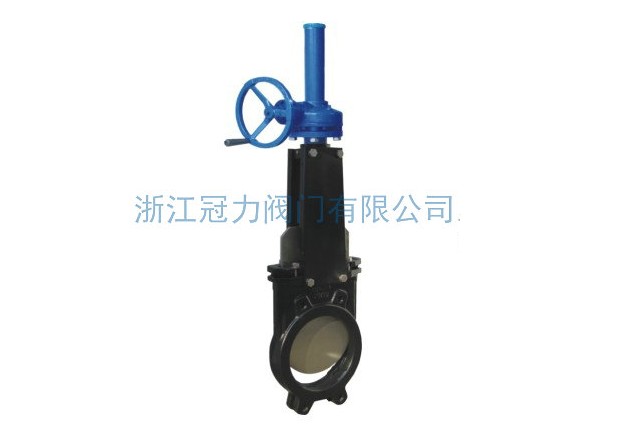 鑄鐵刀型閘閥的特點(diǎn)和應(yīng)用場(chǎng)景
